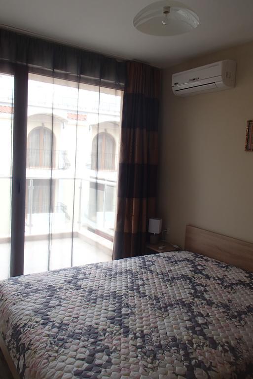 Sea'N'Pool Apartments In Hotel Созопол Екстериор снимка